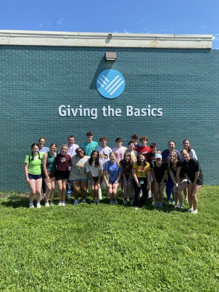 Wilshire Baptist Church Volunteers